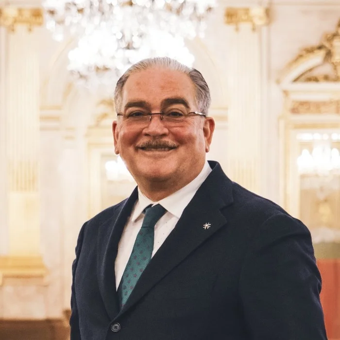 Dagobert Pujol, Chauffeur VTC Paris